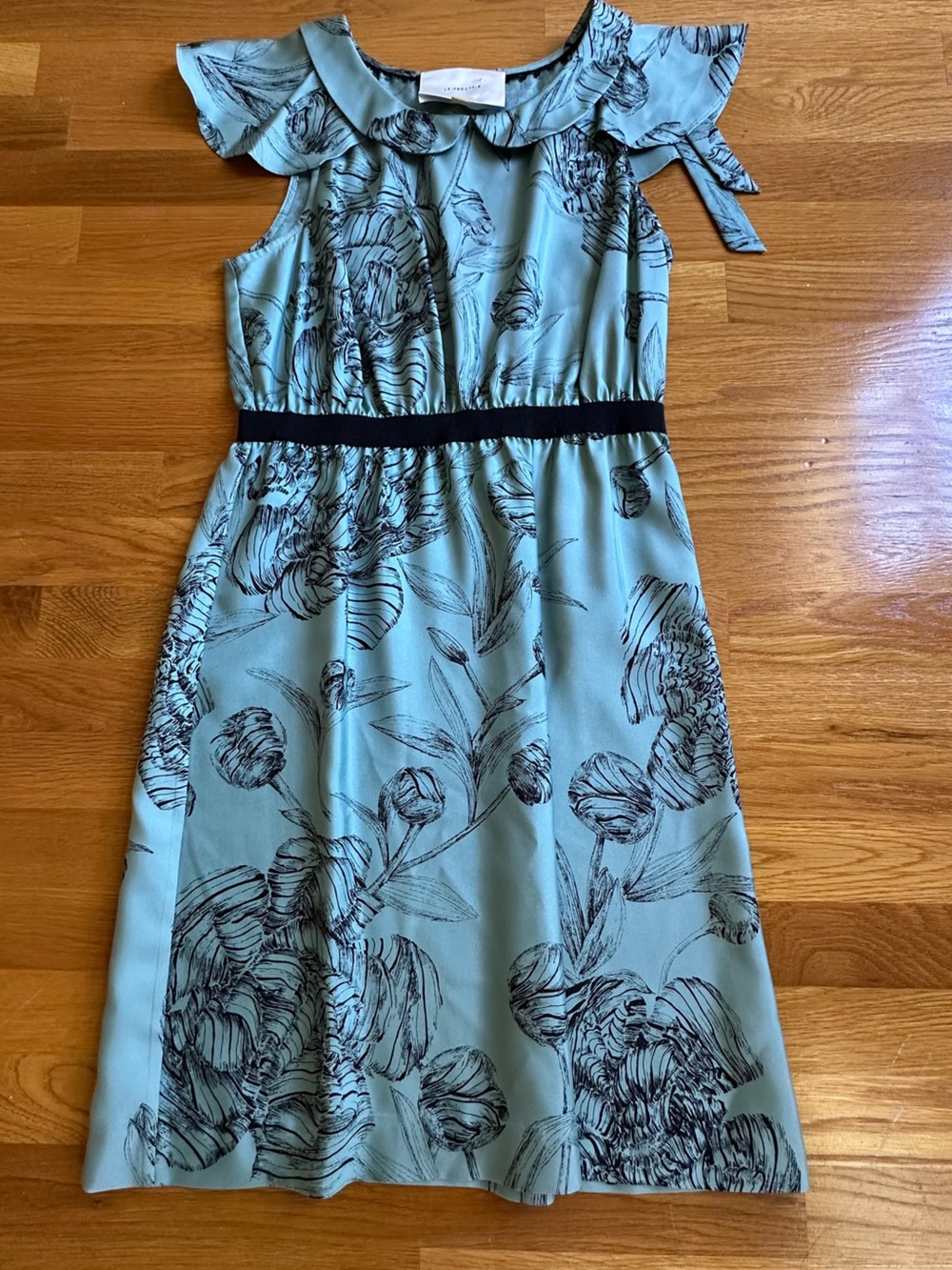 leifsdottir 100% Silk Seafoam Green Floral Print Dress